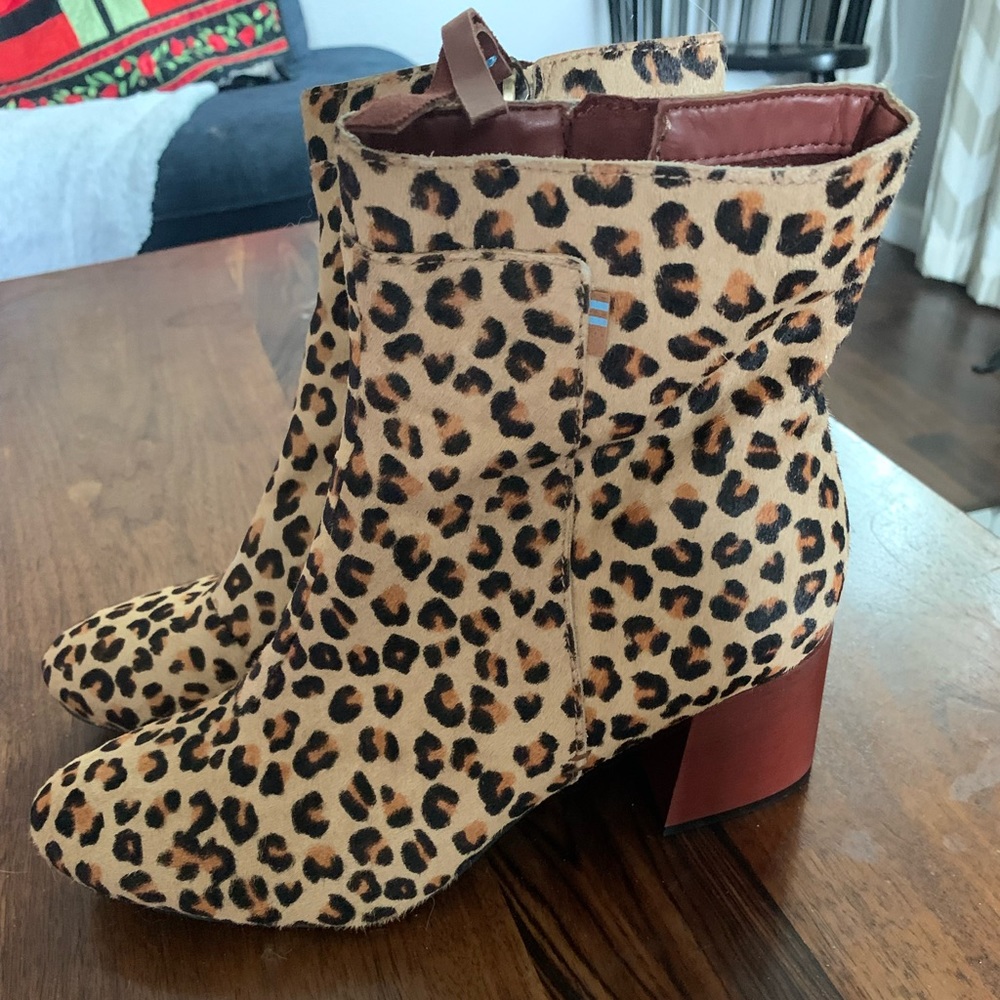 Tom’s cheetah booties. Never worn!
